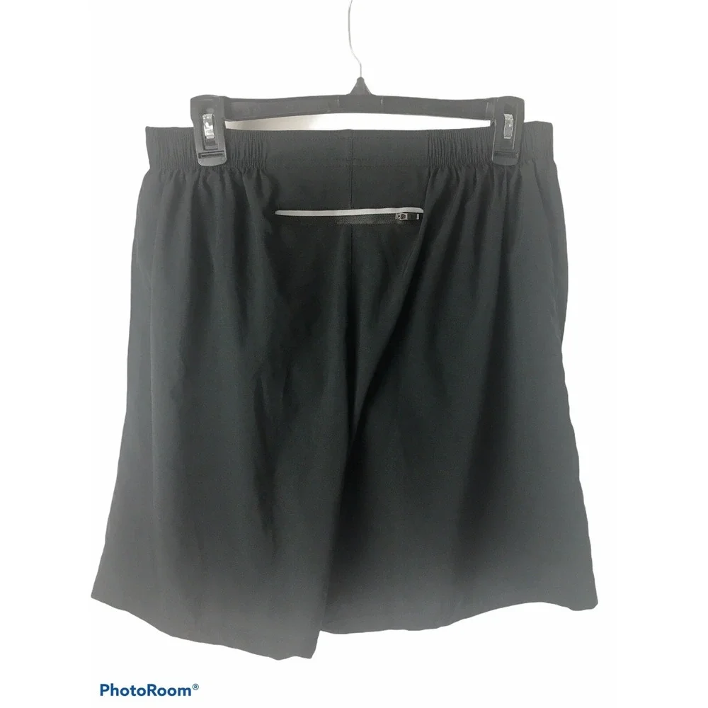 NWT Naviskin‎ Womens Medium Black Athletic Wear Shorts